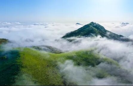 藏不住了！这片可以看海的高山草原，就在福州……